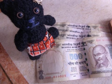 インドの500ルピーと1000ルピー紙幣